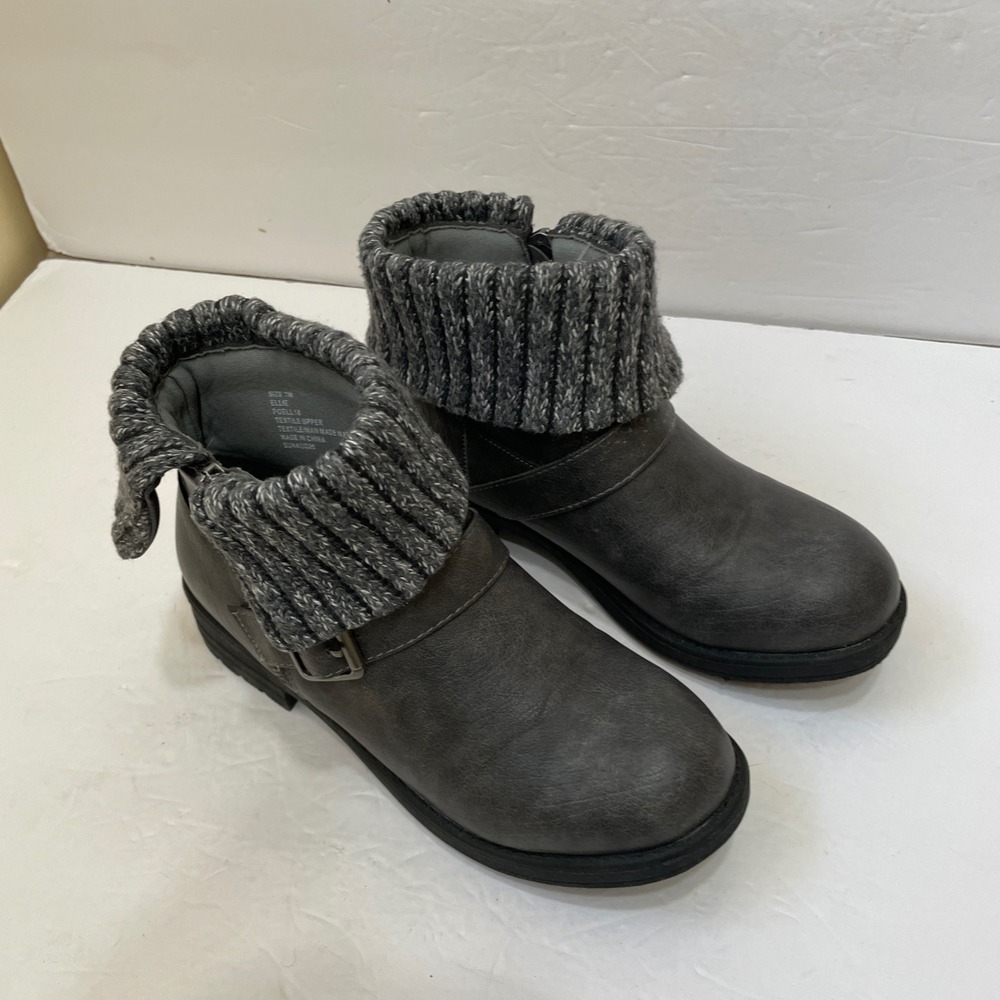 PORTLAND BOOT COMPANY ELLIE SWEATER KNIT ANKLE BOOTS IN GRAY - Picture 2 of 6